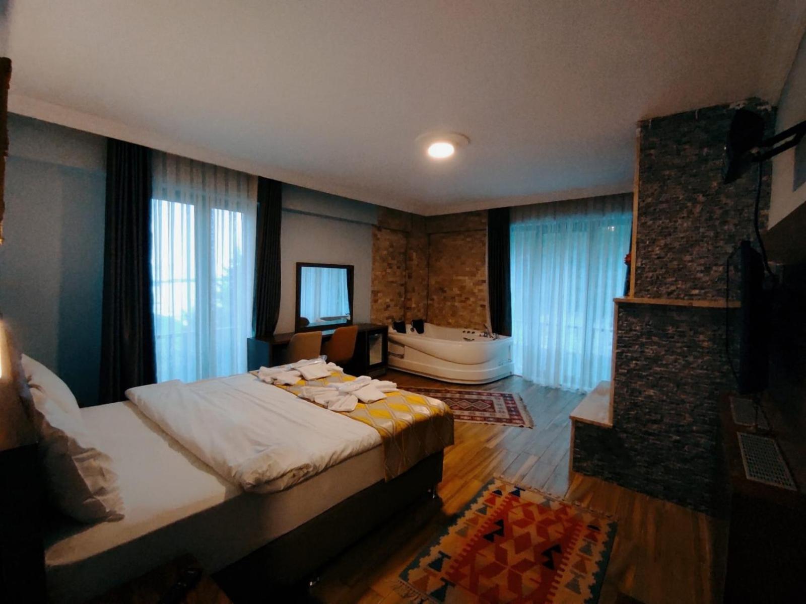 Hill River Hotel 阿瓦 外观 照片