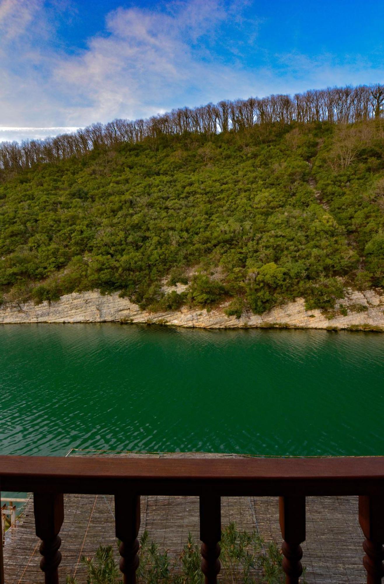 Hill River Hotel 阿瓦 外观 照片