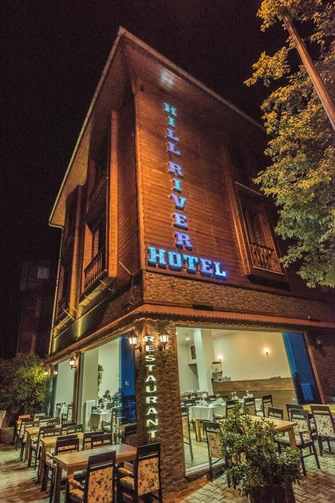 Hill River Hotel 阿瓦 外观 照片